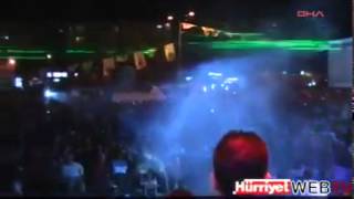 Zi̇ynet-Sali̇ 15.Bi̇n Ki̇şi̇yi̇ Çosturuyor