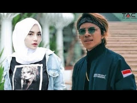 Kenalkan, Nabilla Aprillya Calon istri Atta Halilintar, Artis Bigo Live yang Berhijrah