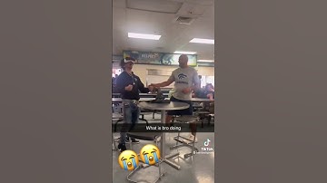 School Always Geekin @BarstoolSportsTV  #tiktok #repost #funny #school #lunch #vr #weird #geekin