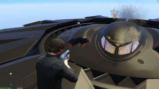 GTA V - trying to destroy the Fort Zancudo UFO!! (or not?)