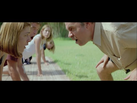 Dogtooth (2009)