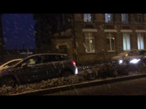 première neige à