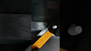 Nice trick to connect corners accurately #tricks #tips #diy #skills #tutorial