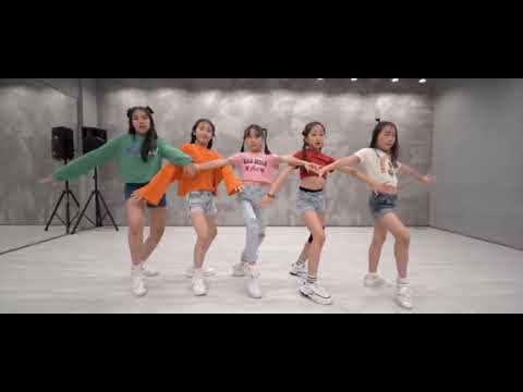 Baby Shark Trap Remix Dance Choreography 