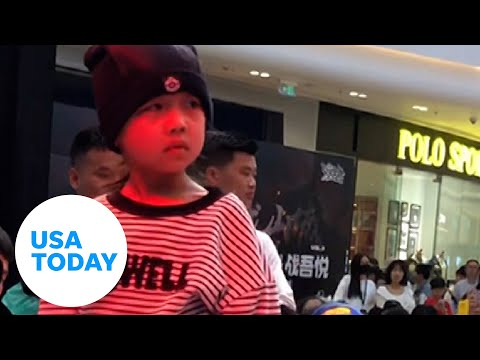 Five-year-old breakdancer amazes crowd at dance competition in China | USA TODAY