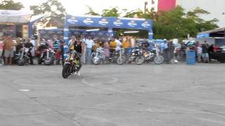 ACROBACIAS DE MOTOCICLISTAS SEMANA MOTO MZT 2011