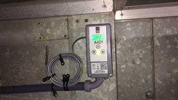 Johnson controls A421 Digital temperature control installation.