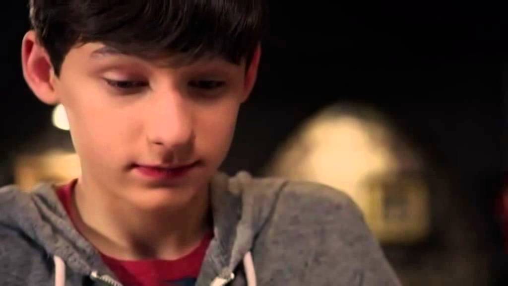 4x15 Henry & Belle scene