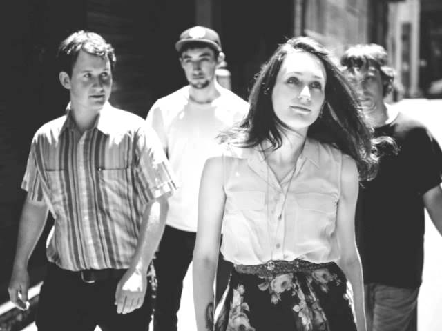 Speedy Ortiz - MKVI akkoorden