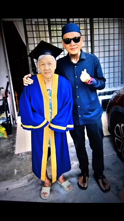 MAMA aku nak jadi lawyer sebab nak saman aku yg tak makan disaman 😂 takpa kita rasuah dgn satay 🤣🤣🤣