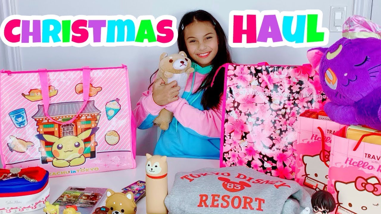 Tiana Opening Christmas Presents 2019 🎄Christmas Haul - YouTube