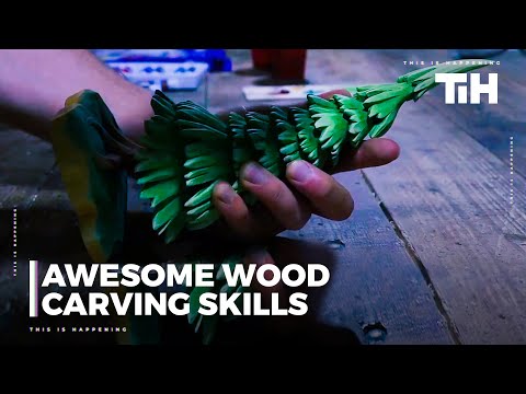 Woodcarver Makes DIY Christmas Tree