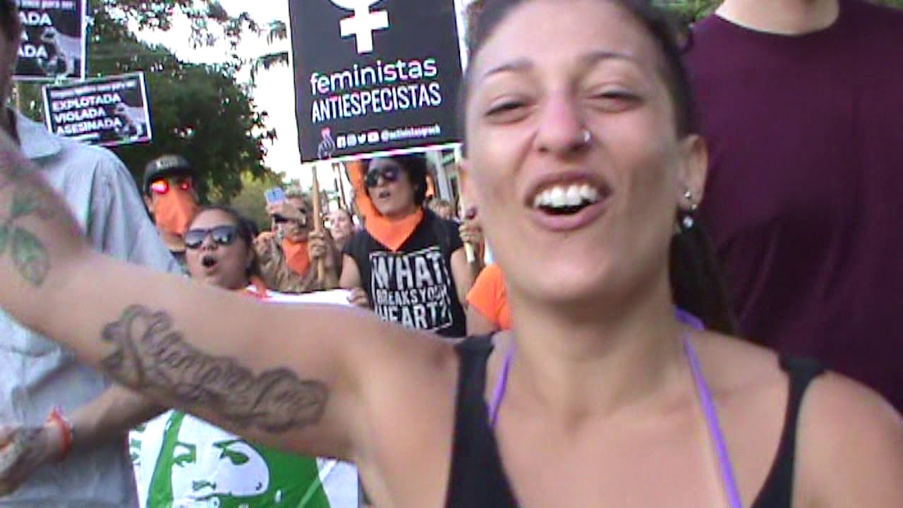 A la Marcha!!!  YouTube