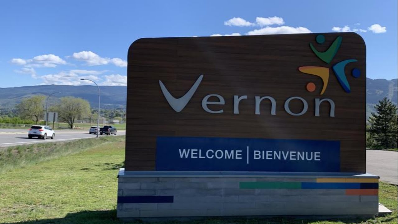 “Vernon, BC: A Hidden Gem Surrounded by Natural Beauty”