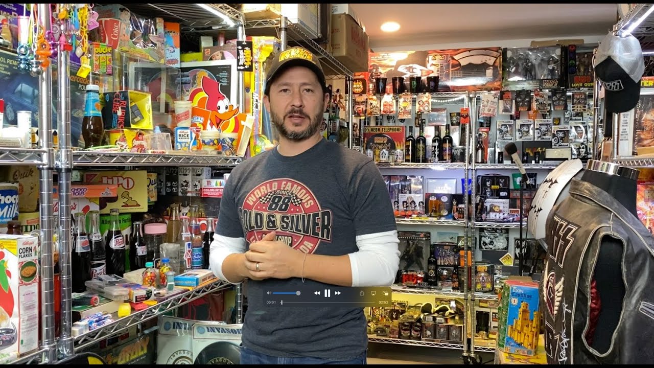 Memorabilia Cafe Colección de relojes YouTube