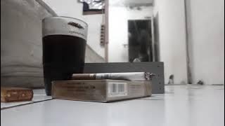 story WA 30 detik  Kopi rokok