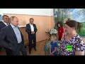 حوار طريف بين بوتين وطفل يستعد لدخول الروضة!
