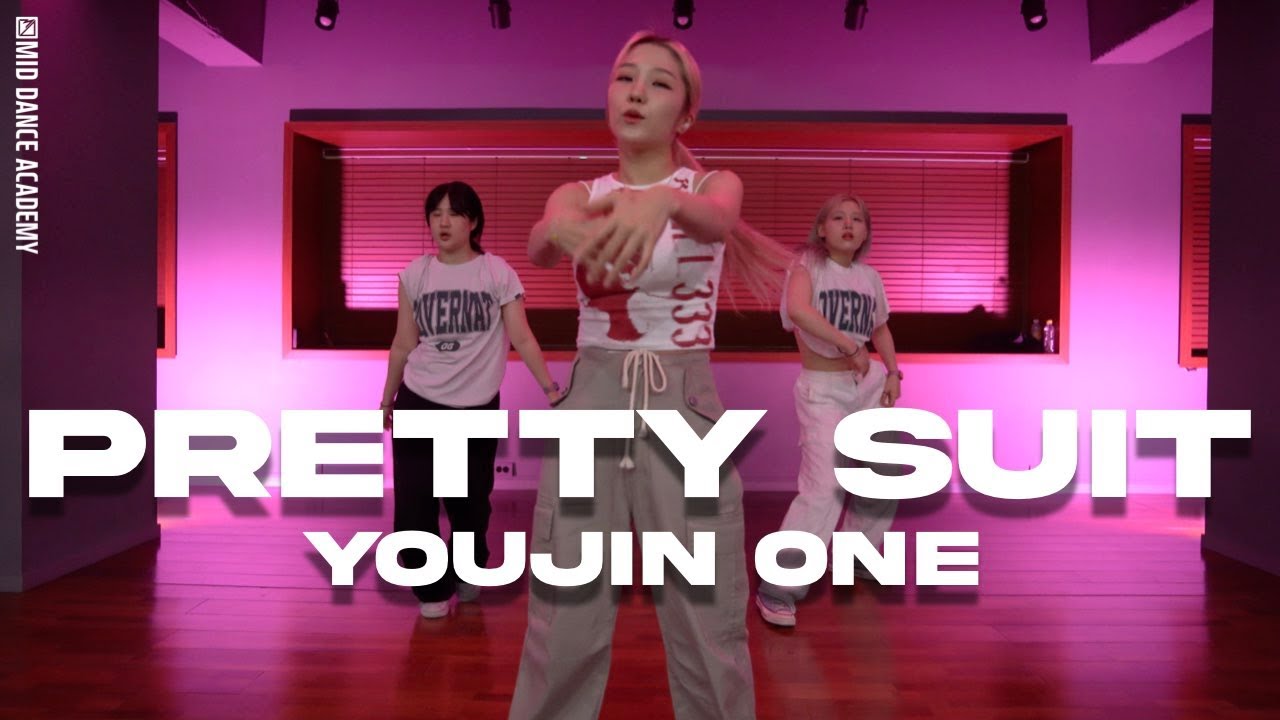 YOUJIN ONE ChoreographyㅣRunkus x  Chronixx x Toddla T - PRETTY SUITㅣMID DANCE STUDIO