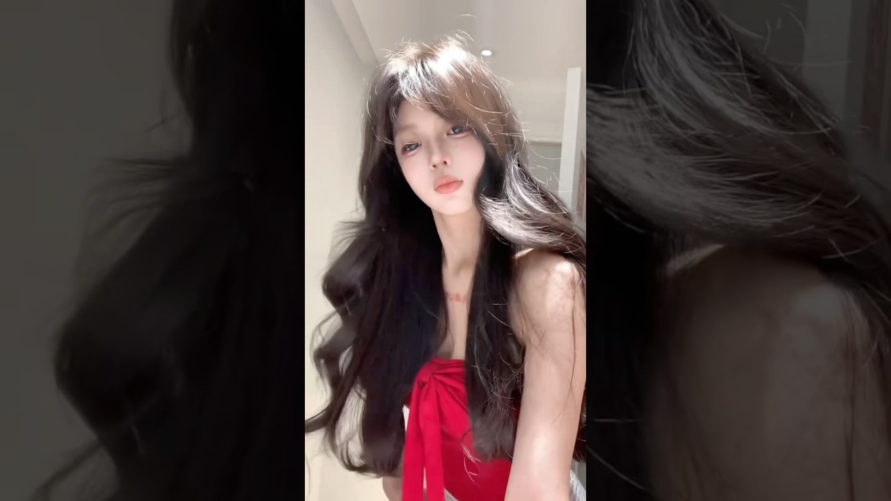 This wig looks so natural‼️It's so flattering🥰Link in bio 🔗🛍️This wig is called “Heartbeat 💖”