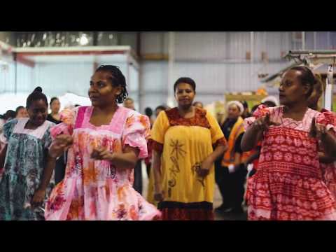 VANUATU GROUP DANCE - MOONLIGHT LOVER