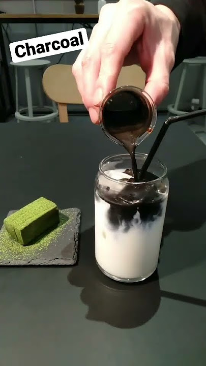 Black latte (charcoal) #shorts #shorts #shortvideo #latte #black #shortsvideo #matcha #cake #snack