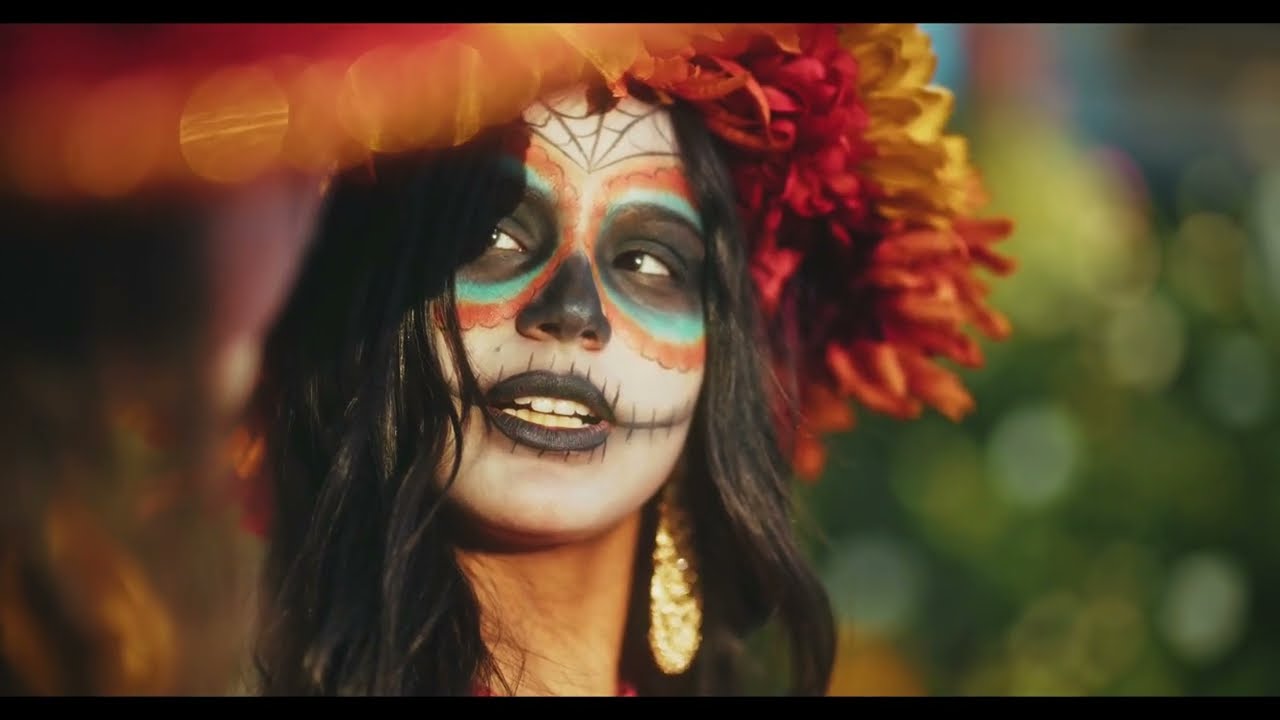 Seis pies bajo tierra