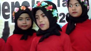 Guruku Tersayang by Melly Goeslaw