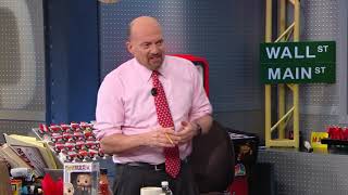 Starbucks CEO: Connecting with Veterans | Mad Money | CNBC