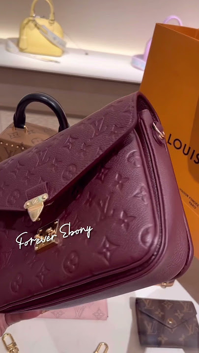 LOUIS VUITTON Empreinte Pochette Metis Cherry Berry 1195947