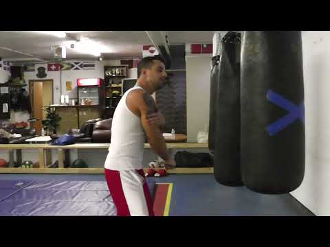 Doce Pares - Bag work level 1 with Grandmaster Chris Bautista