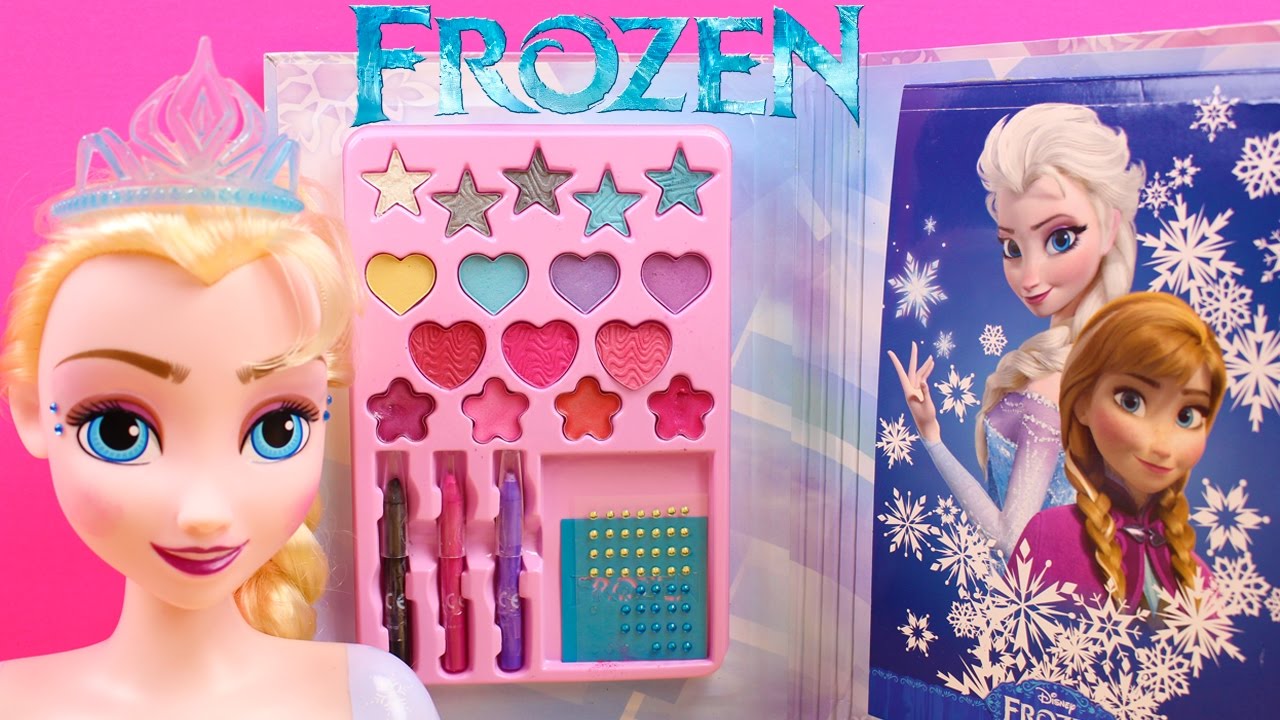 Juguetes de Frozen en español  Manicura Maquillaje y Peinados Muñeca Elsa  Frozen 