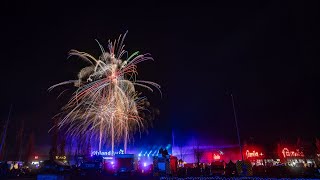 Lasershow und Feuerwerk zum Famila Gruselshopping in Kaltenkirchen