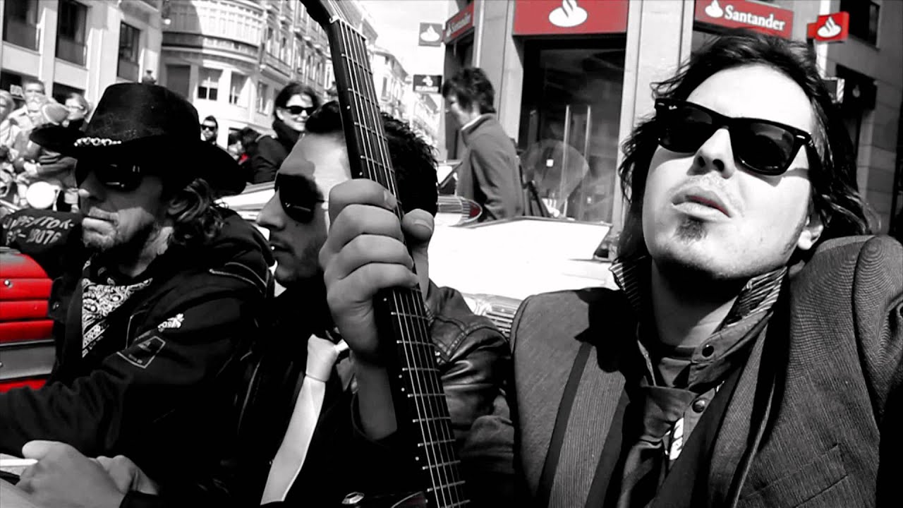 Fugitivos del Swing - De lo que dicen la mitad (Videoclip)