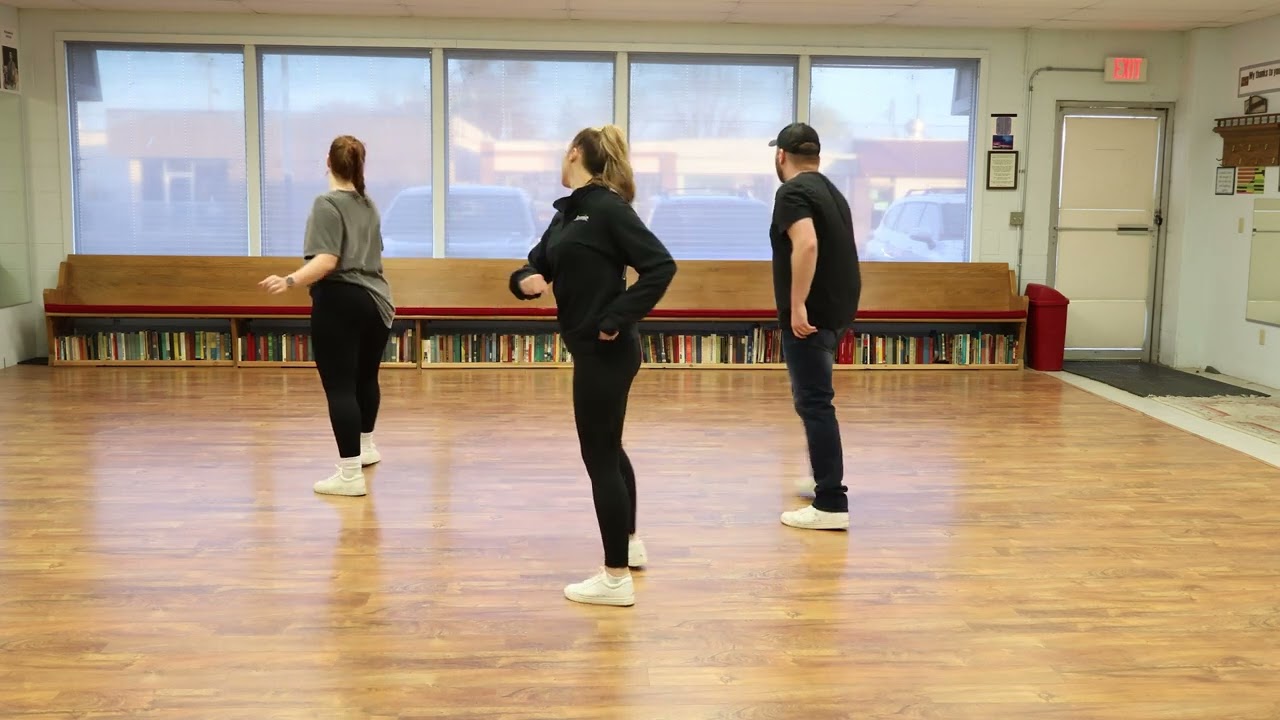 Redneck Angel AKA Merry Go Round - Line Dance Demo (IMPROVER)