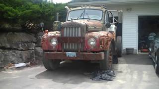 Cold Start on a 1959 Mack B61T