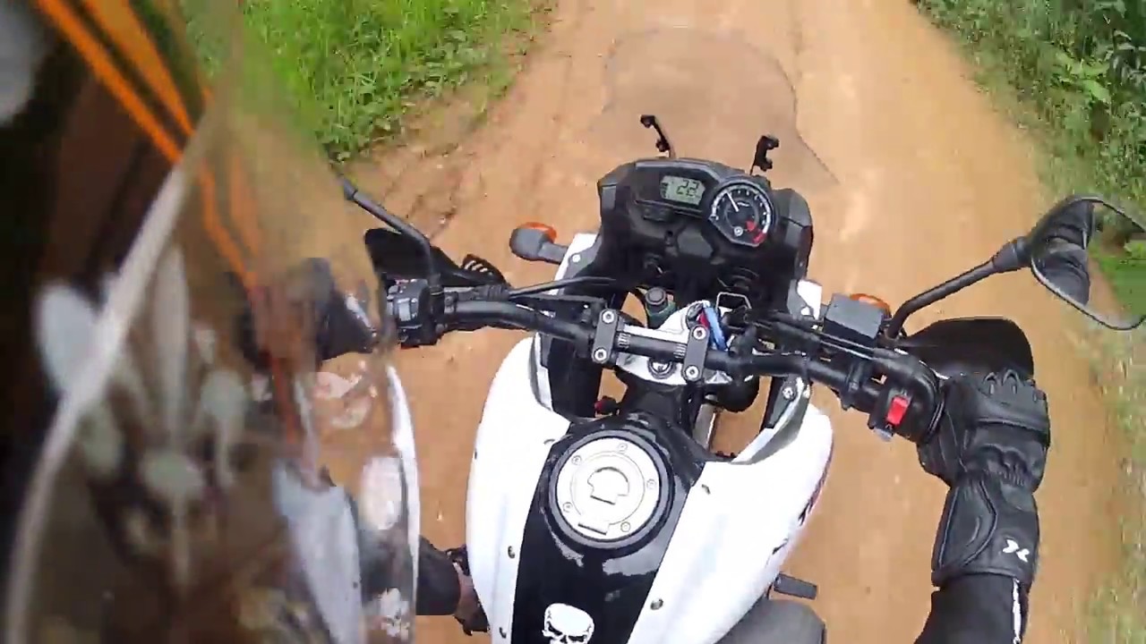 ► 46 - OFFROAD - Subindo o morro do Filleti em Venda Nova do Imigrante - Ténéré 250