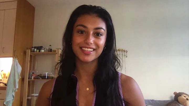 Meet our #PerfectFitCreat...  Anna