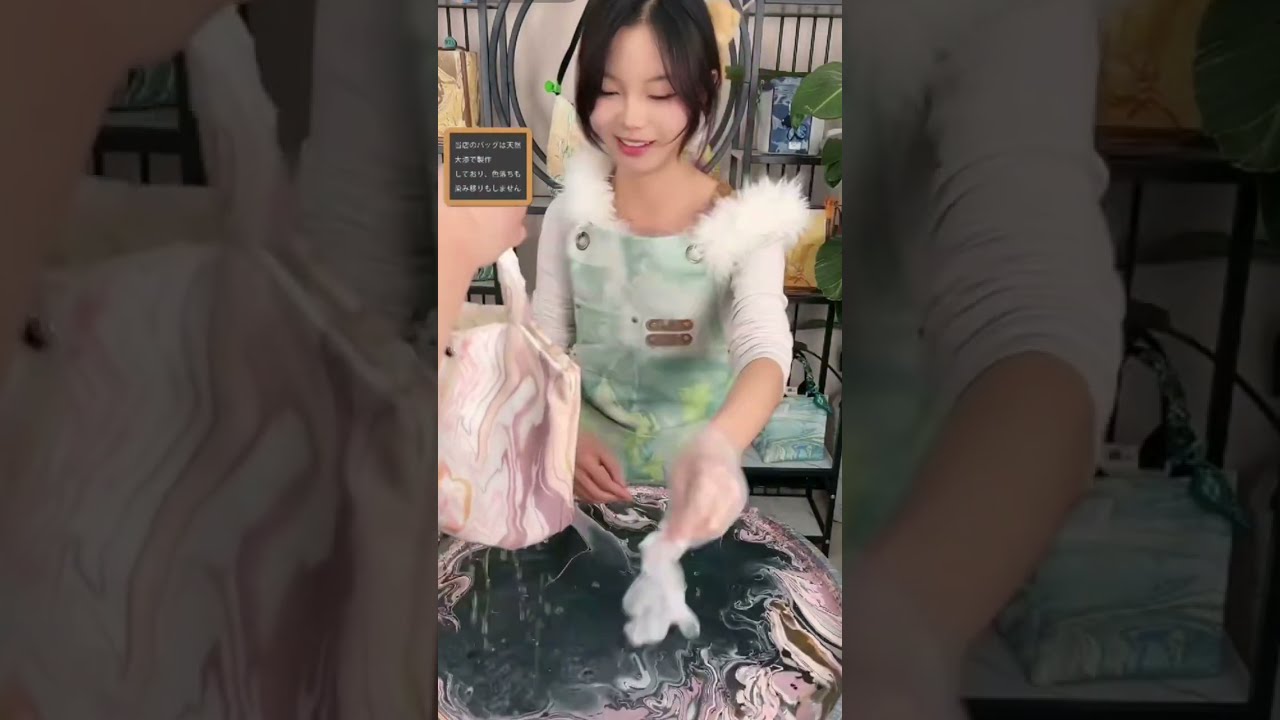 👜 Coloring a Beautiful Handbag | Creative DIY & Artistic Vibes | Creative Craft 🎨