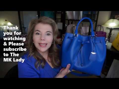 Michael Kors NEW Blakely Bucket Bag Grecian Blue 1st Impressions, what's in  my bag with mod shots - YouTube