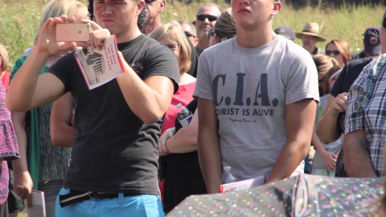 Grayson rally in support of Rowan County Clerk Kim Davis YouTube