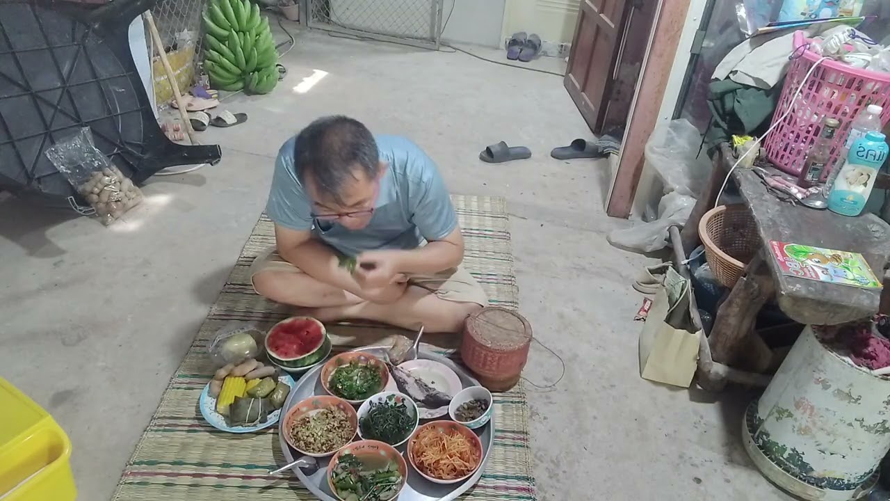 อมตะเสียงพิณม่วนๆ นั่งกินข้าวเพลินๆ