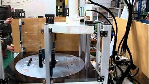 Vertical Injection Molding Machine with Rotary Table for 3 Tie Bar - KING