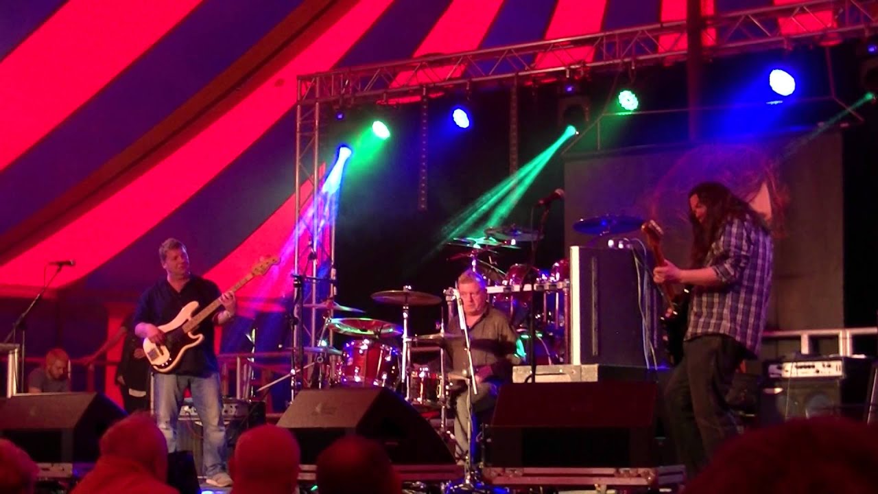 Ballyshannon 2014 - Dave McHugh Band feat Christian Volkmann - Laundromat