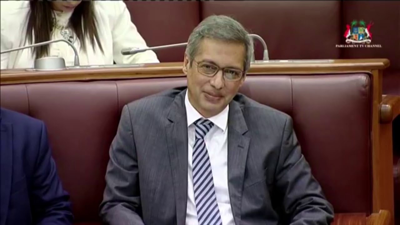 [Parlement] Quand Pravind Jugnauth se paie la tête de Xavier Duval