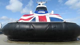 Hovercraft drifting with lots of spray! My Favorite! Cushion inflates - High Five