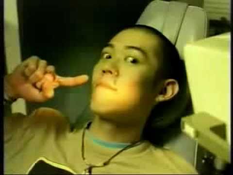 香港廣告: comiccinema.com (牙醫篇)2000