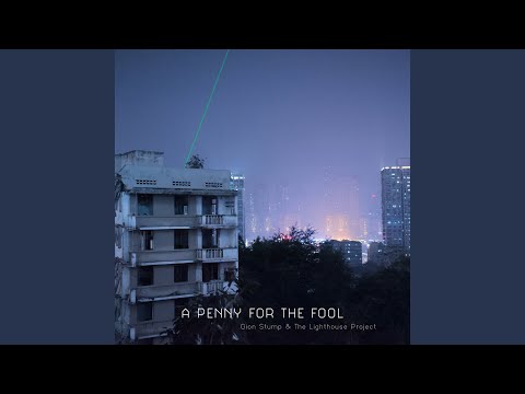 Ver Mortimer en YouTube Ver Mortimer en YouTube