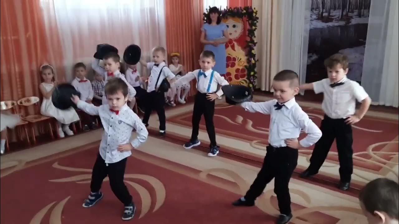 Танец мальчиков старшей группы. Танцы для мальчиков.