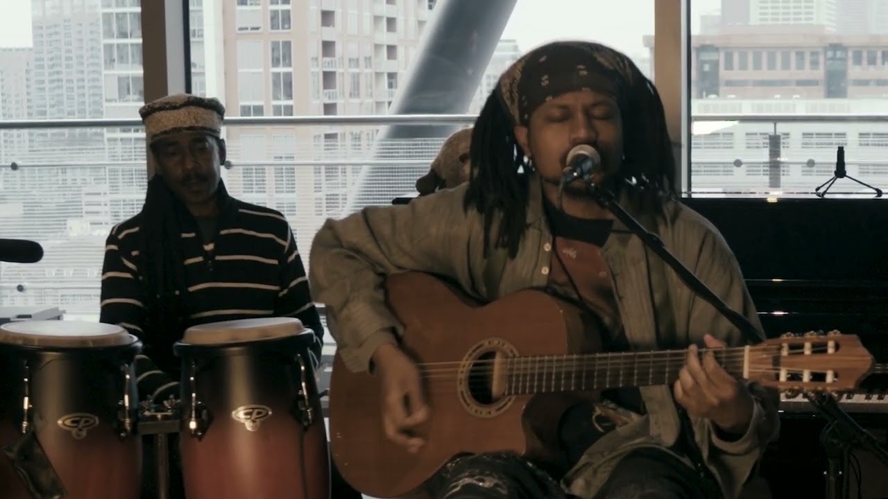 Raury - Gods Whisper ( Live  )