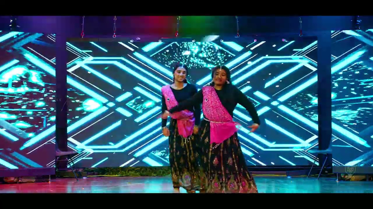 Dance   Hannah & Liyah